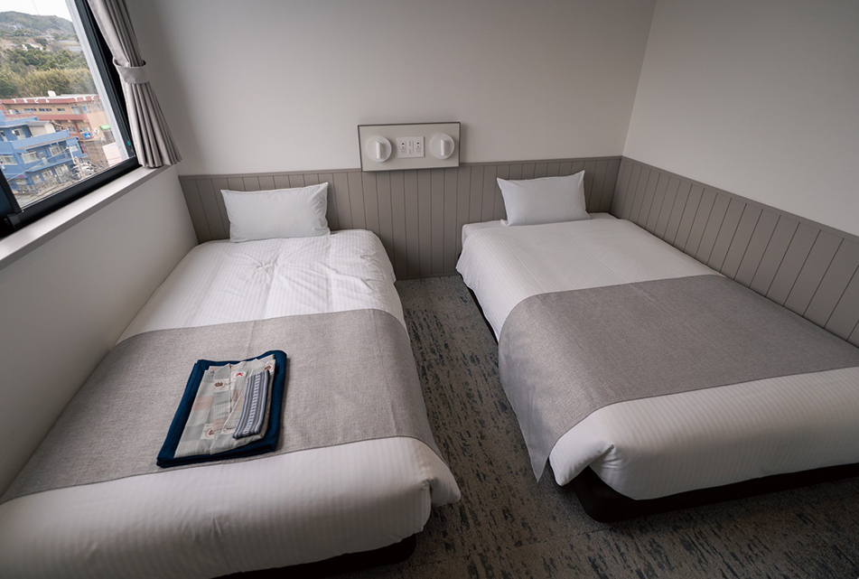 ツイン（道路側）